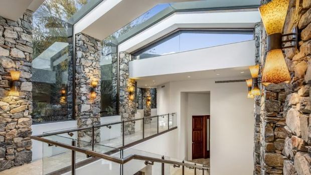 Rumah Steven Seagal