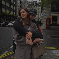 Dalam postingannya baru-baru ini, wanita yang menikah dengan Kai Havertz tahun lalu tersebut mengunggah curhatannya. Dalam postingan Insta Story, Sophia mengungkap komentar-komentar tidak menyenangkan bahkan mengancam dari penggemar bola. Foto: Instagram @sophiaemelia