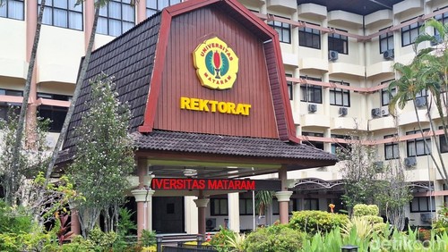 Suasana kampus Universitas Mataram, Selasa (14/1/2025). (Nathea Citra/detikBali)