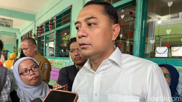Walkot Surabaya Eri Cahyadi.