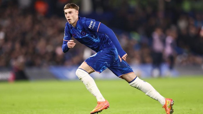 LONDON, ENGLAND - JANUARY 14: Cole Palmer of Chelsea during the Premier League match between Chelsea FC and AFC Bournemouth at Stamford Bridge on January 14, 2025 in London, England. (Photo by Jacques Feeney/Offside/Offside via Getty Images)