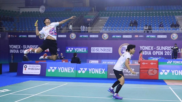 Dejan Ferdinansyah/Siti Fadia Silva Ramadhanti usai debut sebagai pasangan ganda campuran di turnamen BWF.