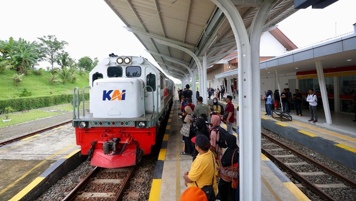 KA Ijen Ekspres Banyuwangi-Malang akan segera beroperasi.