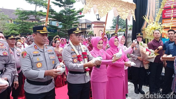 Kapolres Tasikmalaya Kota kini dijabat oleh AKBP Moch Faruk Rozi, menggantikan AKBP Joko Sulistiono.
