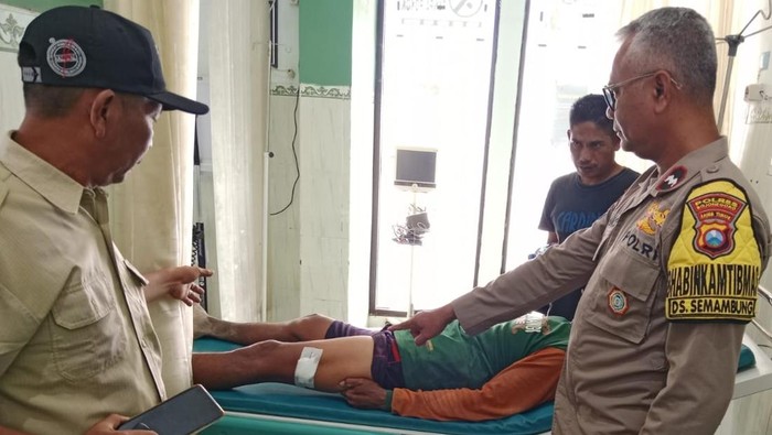 Kuli d Bojonegoro terkena peluru nyasar senapan angin