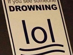 Kumpulan Salah Desain yang Bikin Mikir, Kok Kayak Salah?