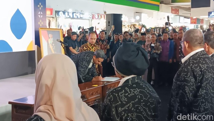 Menteri UMKM Lantik Pejabat di Tanah Abang