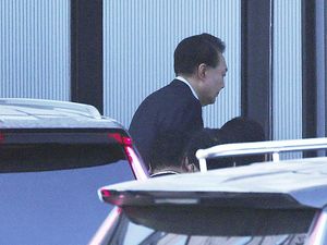Presiden Korsel Ditangkap dan Terancam Hukuman Mati, Begini Kronologinya