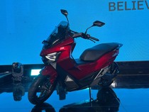 Lihat Lebih Dekat Motor Listrik Paling Enak yang Wujudnya Mirip Honda ADV 160