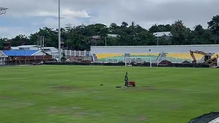 Peninjauan Stadion Gelora BJ Habibie Parepare.