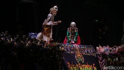 Pertunjukan Wayang Semalam Suntuk Rayakan Hari Desa 2025 Pertunjukan Wayang Semalam Suntuk Rayakan Hari Desa 2025