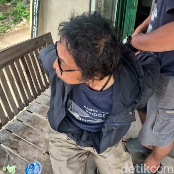 Potret pelaku pembunuhan Sandy Permana saat ditangkap polisi