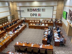 Pelapor Guru Besar IPB soal Hitungan Kasus Timah Datangi Komisi III DPR
