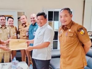 Darurat Sampah, Pj Walkot Pekanbaru Copot Plt Kadis LHK!