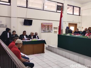 Gegara Jatah Parkir, Dua Bersaudara di Palembang Didakwa Pasal Pembunuhan