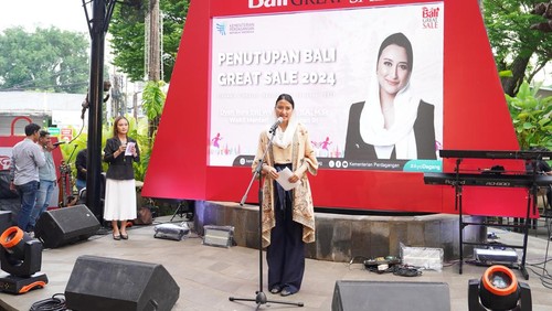 Wakil Menteri Perdagangan Dyah Roro Esti Widya Putri dalam penutupan Bali Great Sale 2024, Rabu (15/1/2025). (Istimewa)