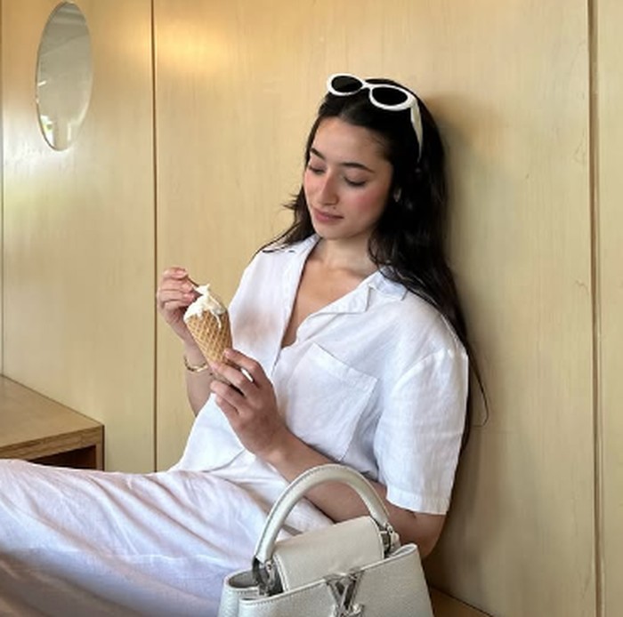 Ameera Khan