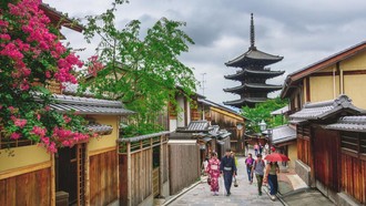 Kyoto Naikkan Pajak Akomodasi Mulai 1 Maret, Hotel Mewah Kena Dampak Terbesar