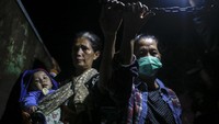 Warga yang dievakuasi sebanyak 157 orang. 