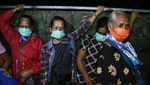 Gunung Ibu Awas, Warga di Zona Merah Dievakuasi