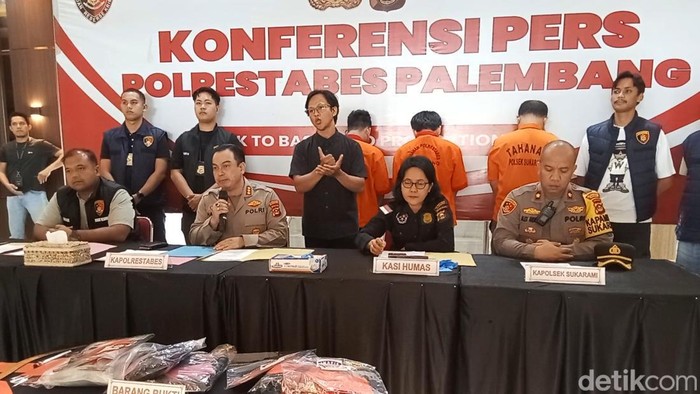 Kapolrestabes Palembang Kombes Harryo Sugihhartono.