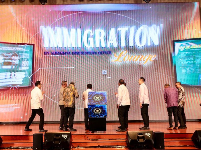 Kementerian Imigrasi dan Permasyarakatan (Kemen-Imipas) menghadirkan Autogate Bandara Internasional Juanda (dok.istimewa)
