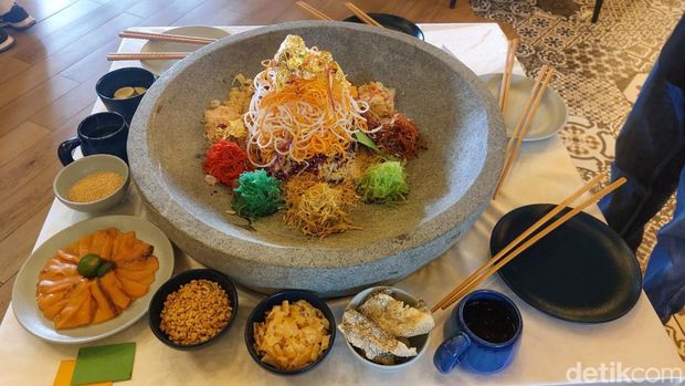 Kuliner imlek di Hotel Indigo Bandung.