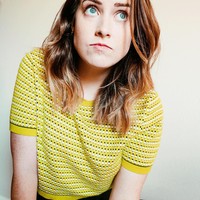 Laina mengaku pernah berkencan dengan seseorang yang baru menyadari bahwa ‘Overly Attached Girlfriend’ adalah dirinya. Setelah diberi tahu, kencan mereka malah jadi canggung. Pria itu bahkan langsung mengabarkannya kepada orang-orang bahkan meng-Google Laina di tempat. Foto: Instagram Laina Morris