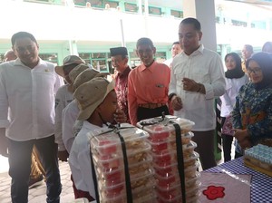 Pemkot-DPRD Surabaya Anggarkan Rp 1,1 Triliun buat Makan Bergizi Gratis