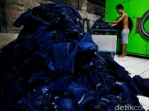 Melihat Produksi Celana Jeans Lokal di Tengah Gempuran Barang Impor