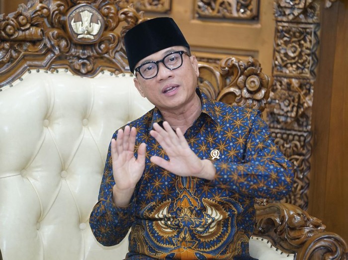 Mendes PDT Yandri Susanto