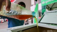 Program Green Movement UCO ini merupakan program pilot project yang akan berlangsung selama setahun kedepan, bekerjasama dengan noovoleum sebagai penyedia UCOllect Box yang telah tersertifikasi internasional sebagai pengumpul minyak jelantah atau UCO.  