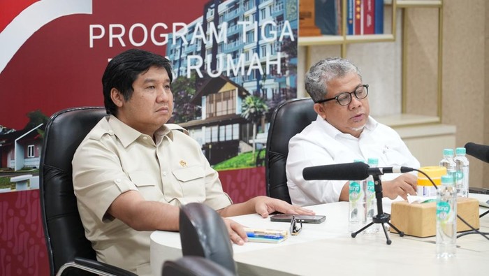 Menteri PKP Maruarar Sirait dan Wamen PKP Fahri Hamzah