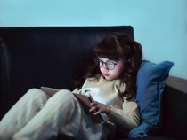 Lensa yang Terbukti Tahan Laju Pertumbuhan Minus Mata Anak
