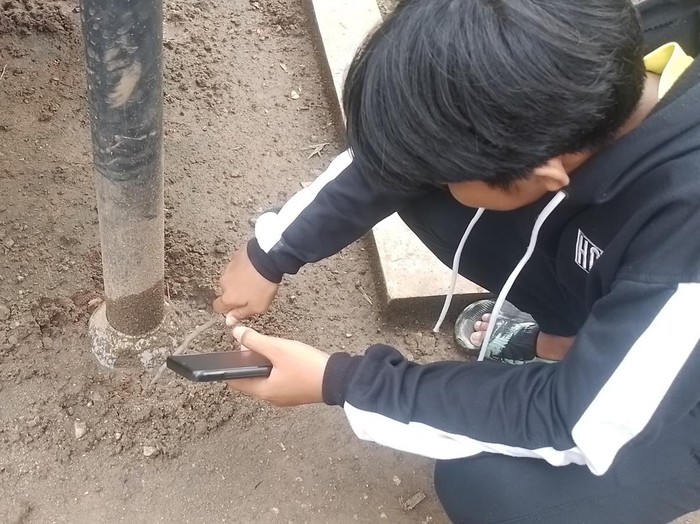 Para pemburu Koin Jagat di Taman Langsat