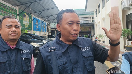 Perwakilan Koalisi Stop Kekerasan Seksual NTB, Joko Jumadi saat ditemui detikBali di Mataram, Kamis (16/1/2025).