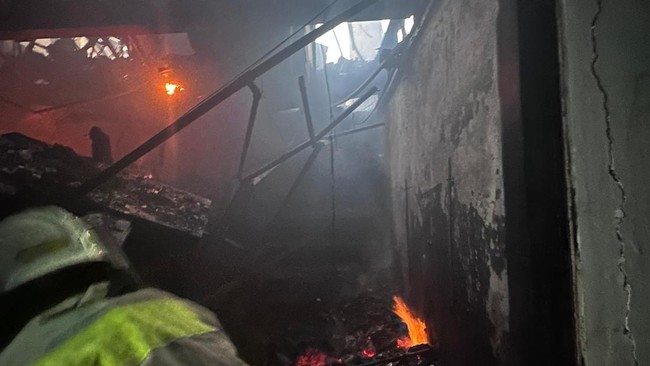 Kabar Terkini Usai 3 Korban Kebakaran Glodok Plaza Teridentifikasi