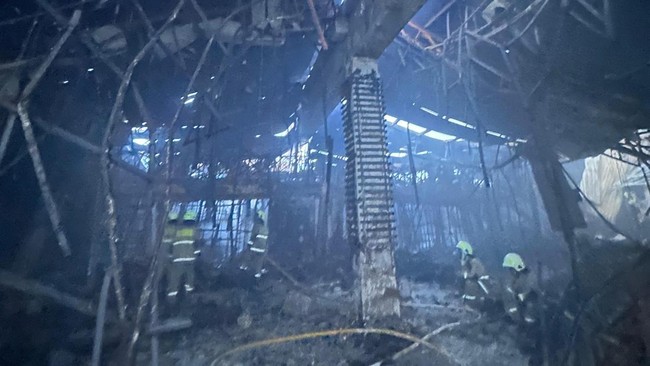Chat Indira Lulus Tes Pramugari Sebelum Kebakaran Glodok Plaza