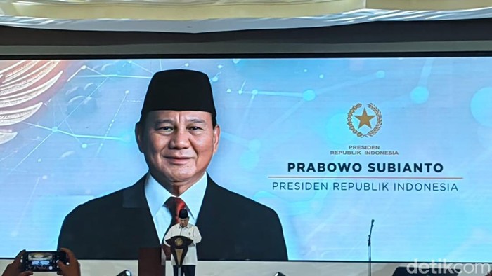 Prabowo Subianto dalam acara Kadin