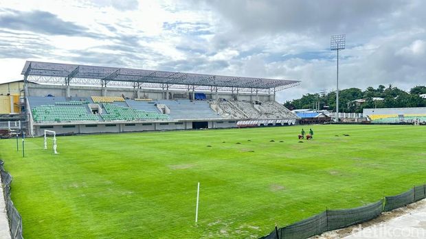 Renovasi Stadion Gelora BJ Habibie Parepare.