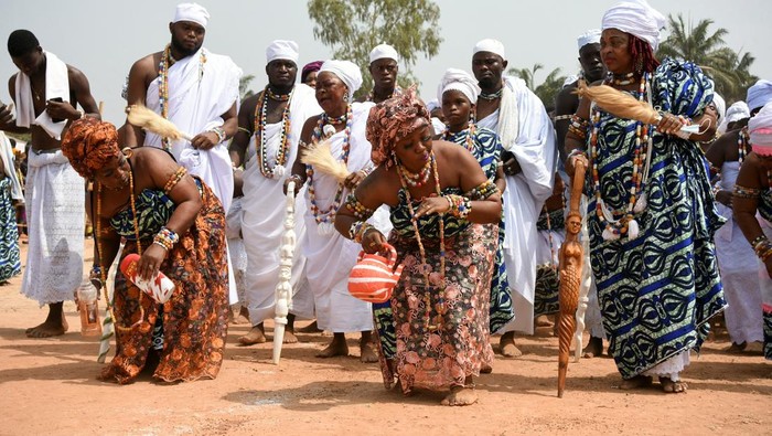 Devotees take part in the annual celebration of the Voodoo festival in Porto-Novo, Benin January 10, 2025. REUTERS/ Charles Placide Tossou