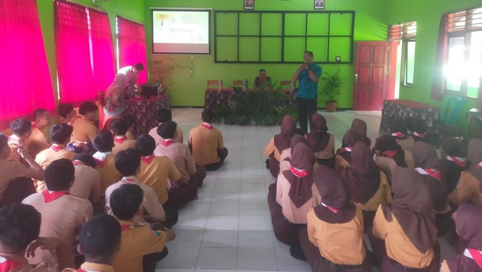 Siswa Kota Blitar Diajak Perangi Narkoba