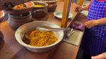 Keseruan Soimah saat Mencicipi Makanan di RM Songoseng Nunung