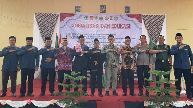 Sosialisasi dan edukasi wawasan kebangsaan di Pondok Pesantren  Miftahul Huda, Desa Donoyudan, Kecamatan Kalijambe, Kabupaten Sragen, Kamis  (16/1/2025).