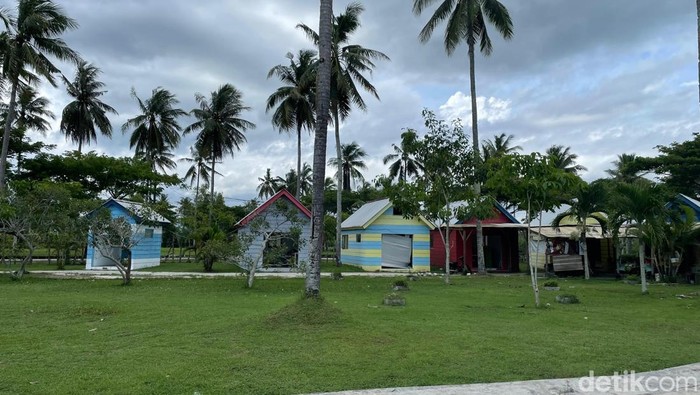 Suasana Hooba Beach Foodcourt Pangandaran