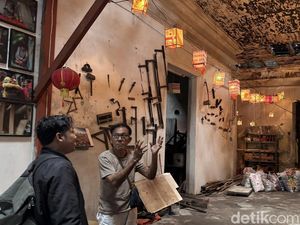 Sukacita Warga Tambak Bayan Sambut Imlek, Hias Kampung dengan Lampion
