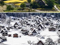 Cantiknya Potret Kota dan Desa Sebelum dan Setelah Hujan Salju