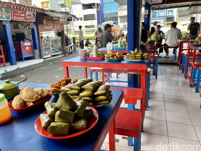 Coto Makassar Syamsul Daeng Ngawing Coto Makassar Syamsul Daeng Ngawing