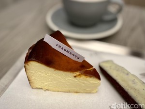 Mencicipi Basque Cheesecake dan Financier Buatan Ryan Kim