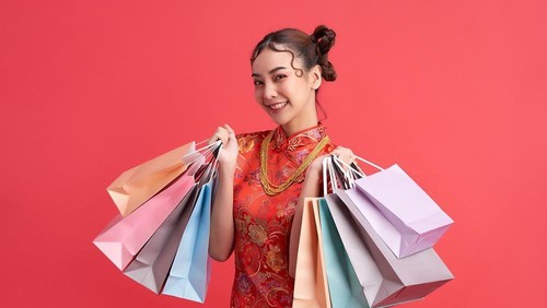 Ilustrasi Belanja Saat Imlek